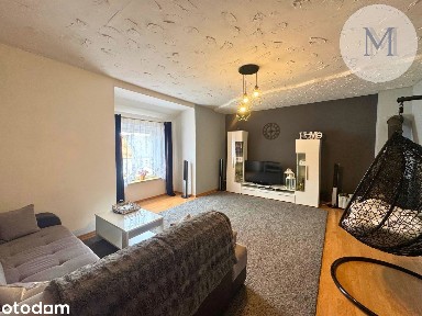 Dwa mieszkania w centrum Bobrowic - 133,53 m²