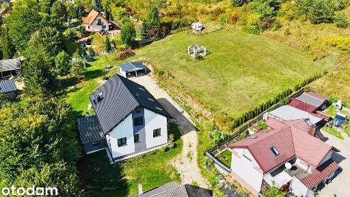 NOWOCZESNY DOM Z OGROMNĄ DZIAŁKĄ- GRABOWA, GMINA ŁAZY