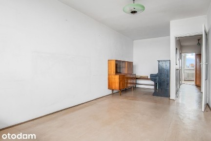 3 pokoje, 62, 8 m², parter, do remontu