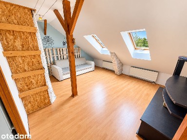 Przestronne mieszkanie 3 pokojowe. Po podłodze 80 m2