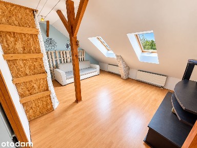 Przestronne mieszkanie 3 pokojowe. Po podłodze 80 m2