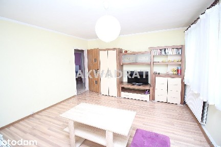 Podzamcze, 59 m2, 3 pokoje, widna kuchnia