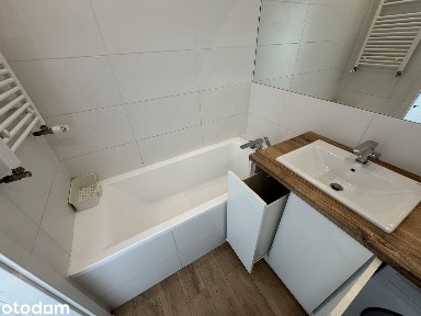 Mieszkanie 3-pokojowe z balkonem w Woli