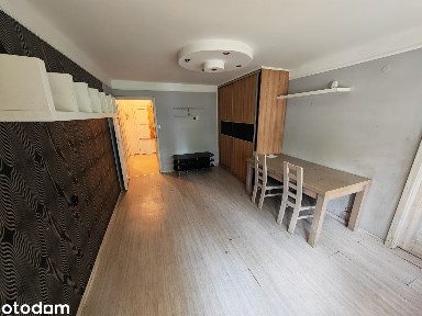 Do remontu, 1 piętro, 47m2, 2 pokoje, przy wiadukcie