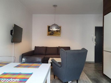 ELEGANCKI APARTAMENT ŚWIĘTOJAŃSKA PRYWATNY PARKING