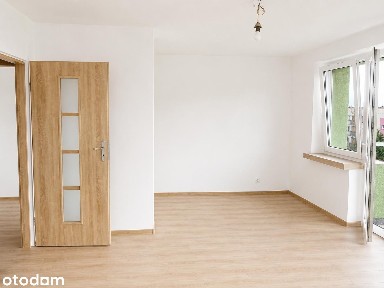 W cichej okolicy dwupokojowe mieszkanie 38m2 w Rudzie Śląskiej.