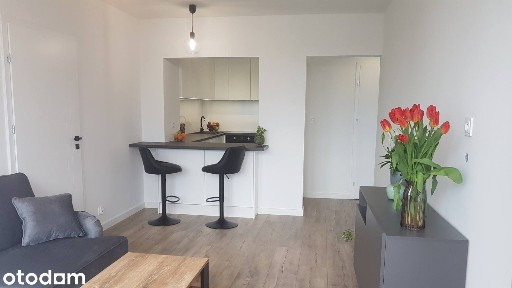 3 pokoje 45m, spacerem do Metra Wierzbno, bez prowizji