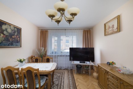3 Pokoje • 58 m² • Metro Bródno • Loggia • Parter