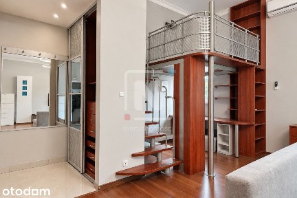 Loftowe 43 m² z antresolą i loggią | Wola