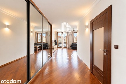 Adres z charakterem - widok na rynek - sauna