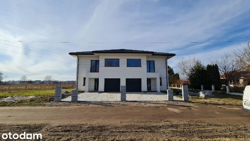 Sprzedam 1/2 domu w zabudowie bliżniaczej w wyjątkowym miejscu