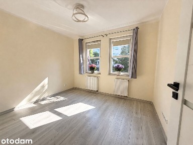 Piękne, słoneczne mieszkanie, 50mkw, 2 pokoje, balkon,parking,2 piętro