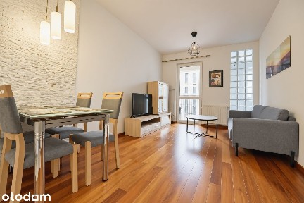 3 pokoje z balkonem i garażem w apartamentowcu z windą ul. Pienista 47