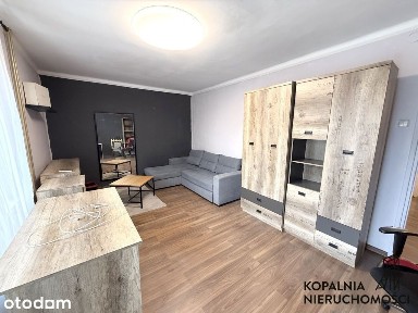 Duża kawalerka z balkonem i możliwością na 2 pokoje