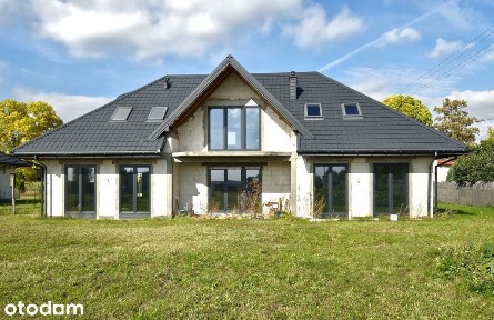 Przestronny dom jednorodzinny/garaż/315 m2