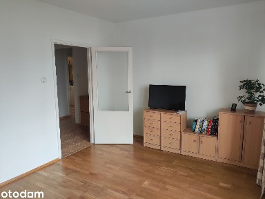 Mieszkanie 3-pokojowe z balkonem, 53m2 na Mokotowie, Dwustronne.