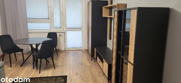Mieszkanie z balkonem i garażem w Radomiu