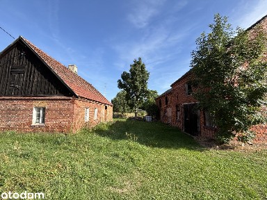 DOM 108,98 M² + STRYCH + 2 BUDYNKI GOSPODARCZE + 841 M² DZIAŁKI