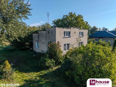 Dom z dużą działką i budynkiem gospodarczym - Żelazna, gm. Sadkowice