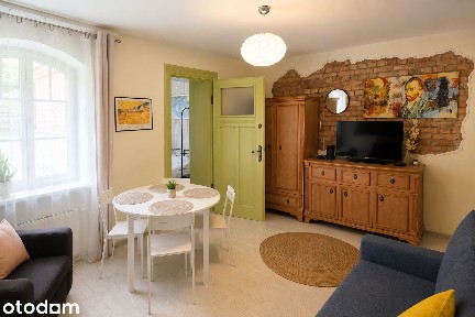 Sopot 40 m² | 2 pokoje | parking | stacja SKM | październik-czerwiec