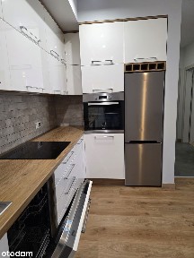 Mieszkanie 3-pokojowe z balkonem.