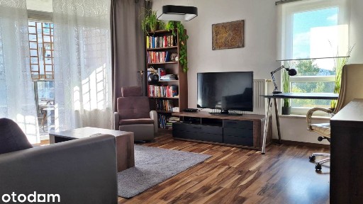 Wola | 2 pokoje 54 m² | taras 12 m² | metro | garaż