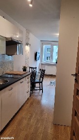 Kawalerka 20 m² | Metro Świętokrzyska 100 m | Bagno 5 | Bezpośrednio