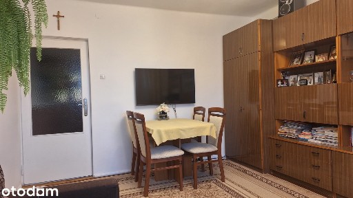 Mieszkanie 48 m2 2 pokoje, spiżarnia, garaż, 2 piwnice, ogródek