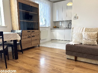 REZERWACJA! | Kawalerka 29 m² + komórka | centrum | prywatny parking