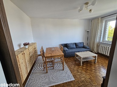 Mokotów Stegny/Sadyba -2pok mieszkanie 42 m2 z oddz kuchnią i balkonem