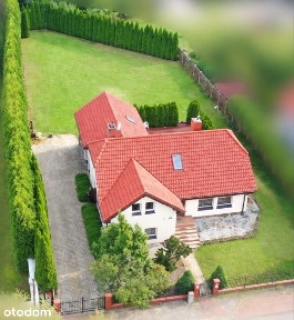 Dom wolnostojący 196,7 m² duża działka 2 garaże