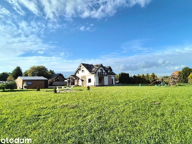 Cena niższa o 171 tys. Duży kilkuletni dom 191,56 m2 na dz. 0,90 ha.