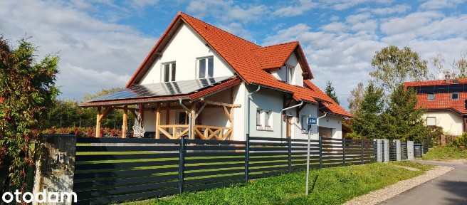 Rodzinny dom z ogrodem - pompa ciepła, prosument i fotowoltaika