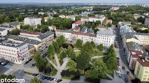 Centrum miasta - przy sądzie. Od właściciela.