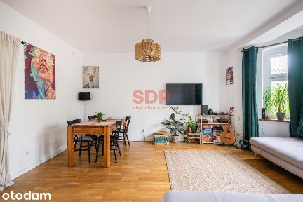 Piętro domu z dużym ogrodem + dodatkowy lokal i garaż