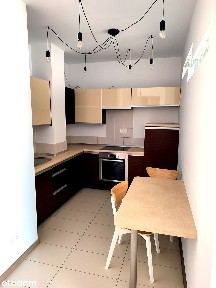 Rondo Daszyńskiego, apartamentowiec, 2 pokoje