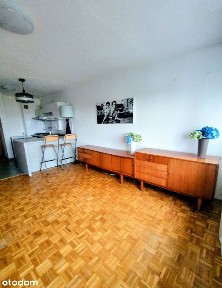 | Dobra Lokalizacja | Gotowe Do Zamieszkania |