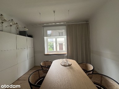 Lokal biurowy na parterze w zabytkowym budynku