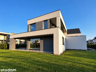 Dom wolnostojący z garażem, blisko lasu