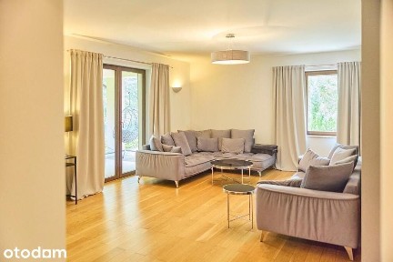 DOM W BYSZEWACH 167 m² 3 SYPIALNIE, GARAŻ, a w nim Range Rover
