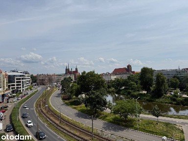 Kawalerka 26 m² z wbudowaną loggią i widokiem na Katedrę rzekę Odrę