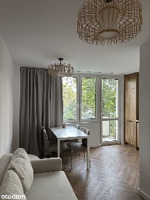 Kawalerka | Saska Kępa | Balkon | Widok na zieleń