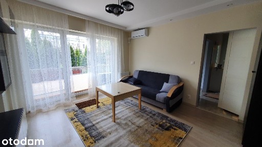 Mieszkanie w centrum z tarasem i ogródkiem na parterze
