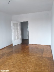 Jasne 2 pokojowe mieszkanie z balkonem na ul. Międzyborskiej