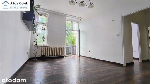 ul. Piłsudskiego 2 pokoje 44,5m2, 1 piętro, balkon