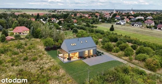 Piekny dom wolnostojący w cichej i zielonej okolic