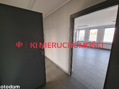 Biuro o układzie gabinetowym I parking I aneks kuchenny