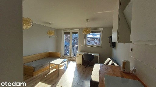 34 m² | strefa sypialniana | duży balkon | ostatnie piętro