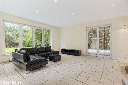Dom 413 m² w urokliwym Lusówku | Działka 1 235 m² | Blisko Jeziora!