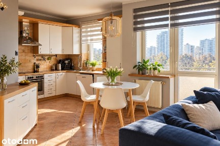 Dwupoziomowe 80 m² | Widok na Warszawę | Gocław